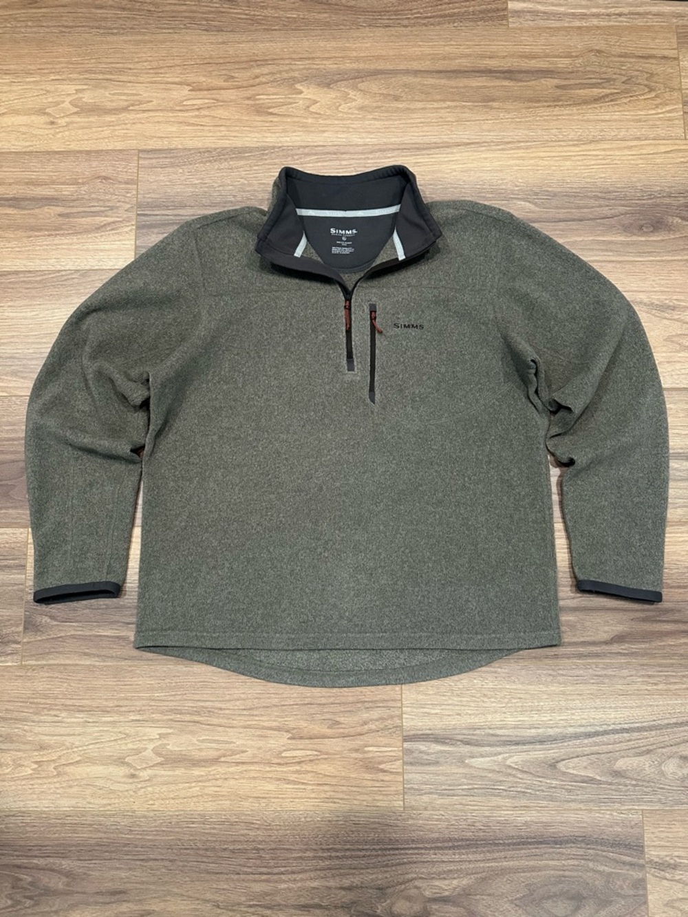 Simms Rivershed Half-Zip Fleece Sweater in Tan/Brown Size XL